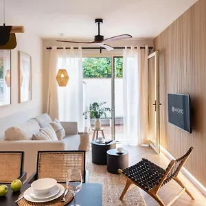 Magno Robles With Jacuzzi And Private Parking Sevilla
