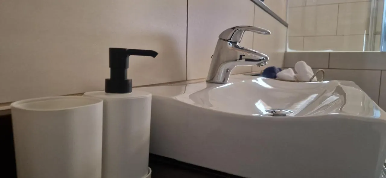 Lägenhet Piso Familiar Y Con Encanto Sevilla